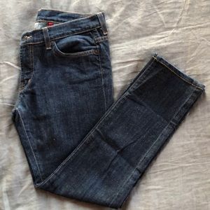Red Engine Cayenne jeans. Size 31